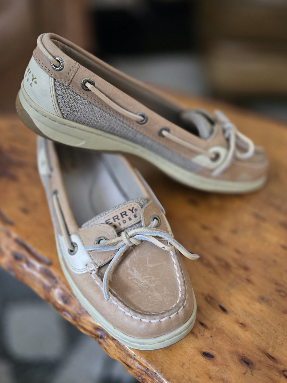 Sperry Women's Tan Leather Boat Shoe - Casual Deck Style